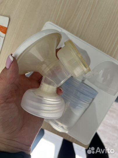Накладки на грудь medela и молокоотсос advent