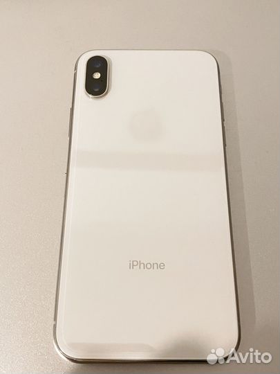 iPhone X, 64 ГБ