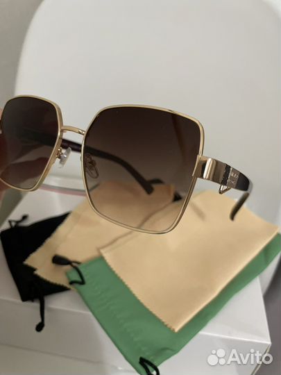 Солнцезащитные очки