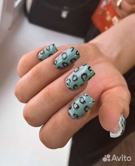 Маникюр, педикюр