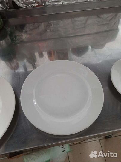 Тарелки плоские