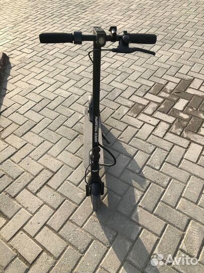 Электросамокат hiper triumph m88