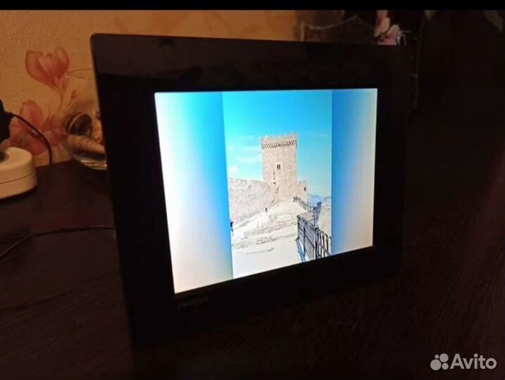 Цифровая фоторамка philips 7''