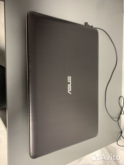 Ноутбук Asus