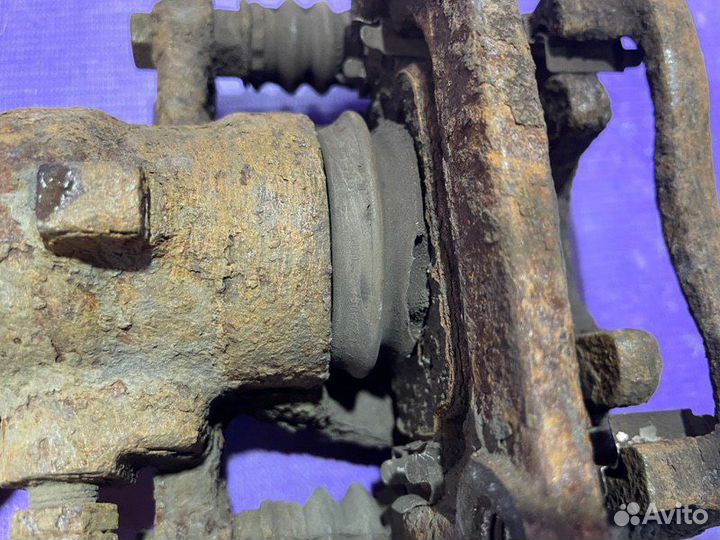 Задние суппорта Land Rover Freelander 2 FA/L359