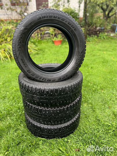 Bridgestone Ice Cruiser 7000 205/60 R16 92T