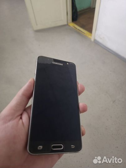 Samsung Galaxy J5 (2016) SM-J510FN, 2/16 ГБ