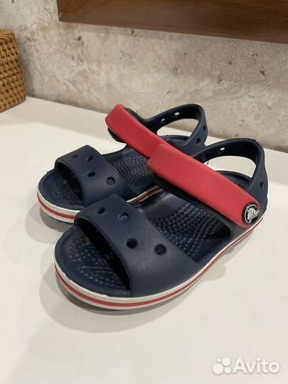 Сандали crocs c5
