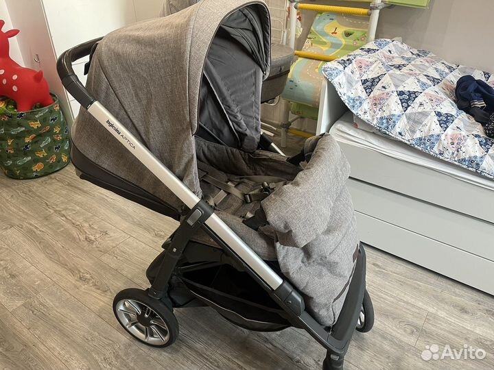 Коляска Inglesina Aptica 2 в 1