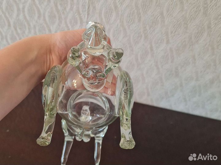 Бык Бутылка из-под Коньяка Лезгинка