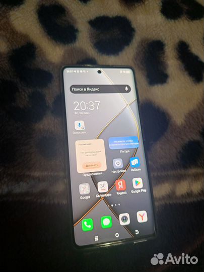 TECNO Spark 20 Pro+, 8/256 ГБ