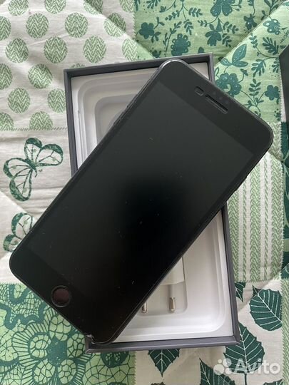 iPhone 8 Plus, 64 ГБ