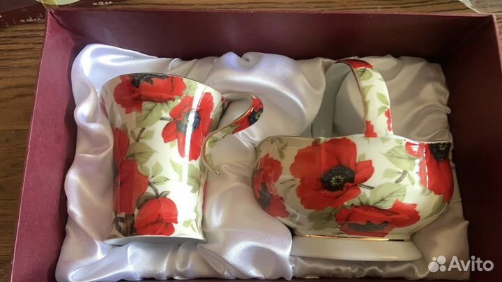 Чашка фарфоровая