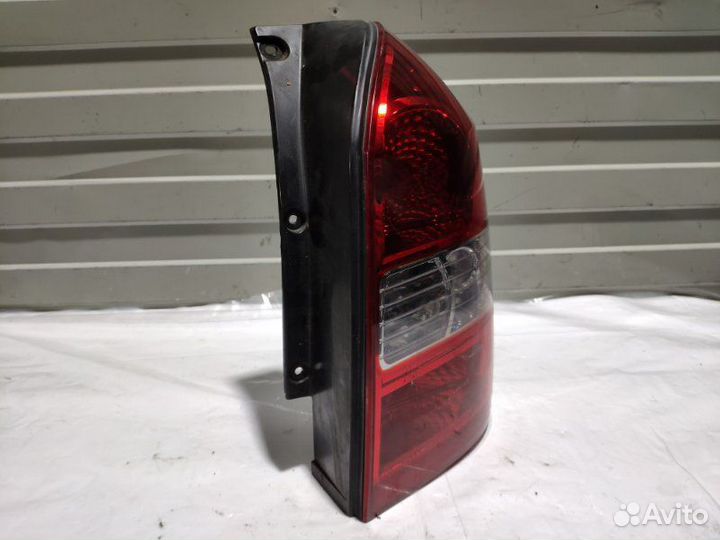 Фонарь задний правый Hyundai Tucson Bh/Jm 2004