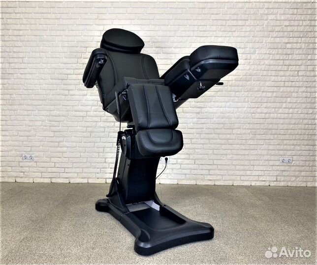Педикюрное кресло Thomas Black, 3 мотора DL-2960