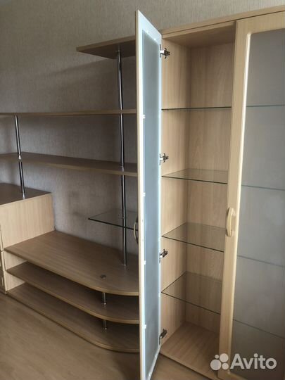 Стенка в гостиную под тв, со шкафом под посуду, бу