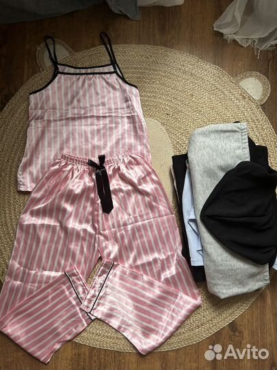 Женские вещи пакетом 44