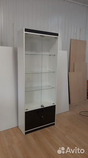 Витрины стеклянные, экономпанели