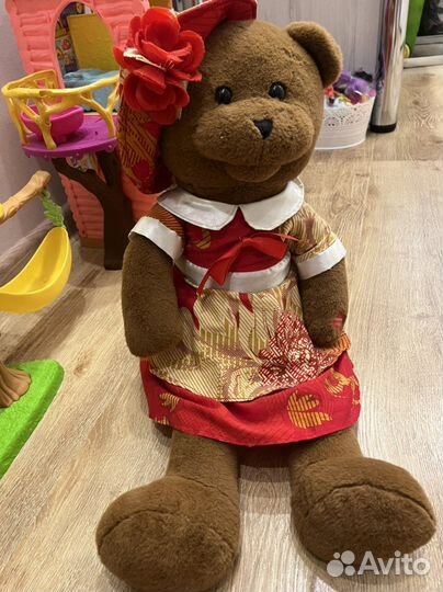 Поющая и танцующая игрушка медведица