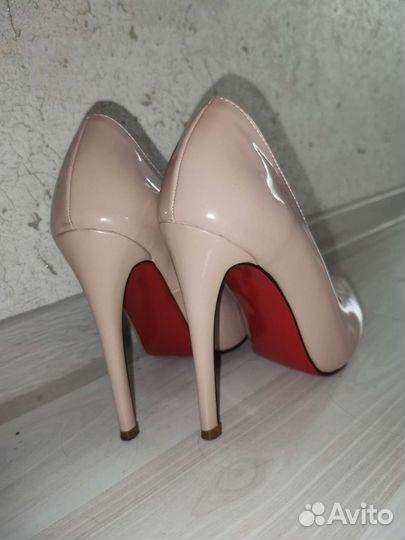 Туфли-лодочки