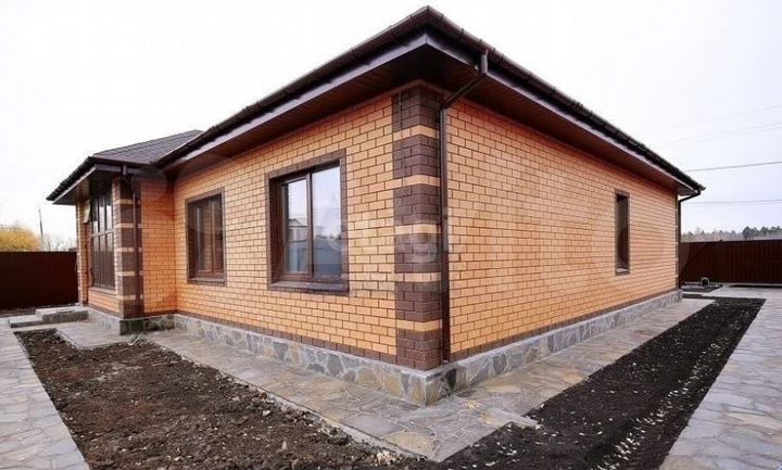 Дом 96 м² на участке 8 сот.