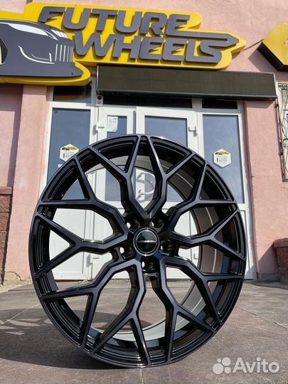 Литые диски Vossen HF2 R20 5*114.3