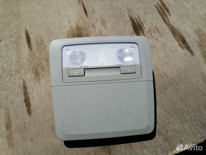 Плафон освещения салона Chevrolet Cruze