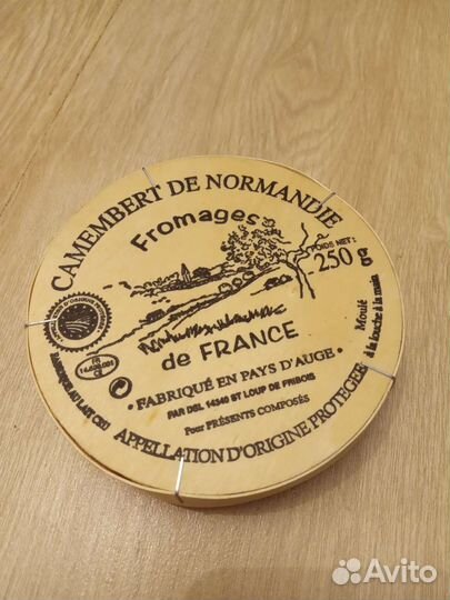 Коробка от сыра камамбер Франция
