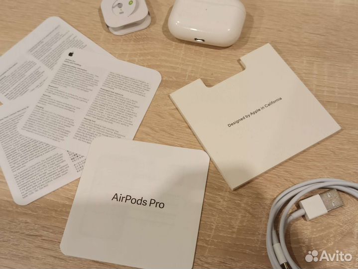 Беспроводные наушники airports pro