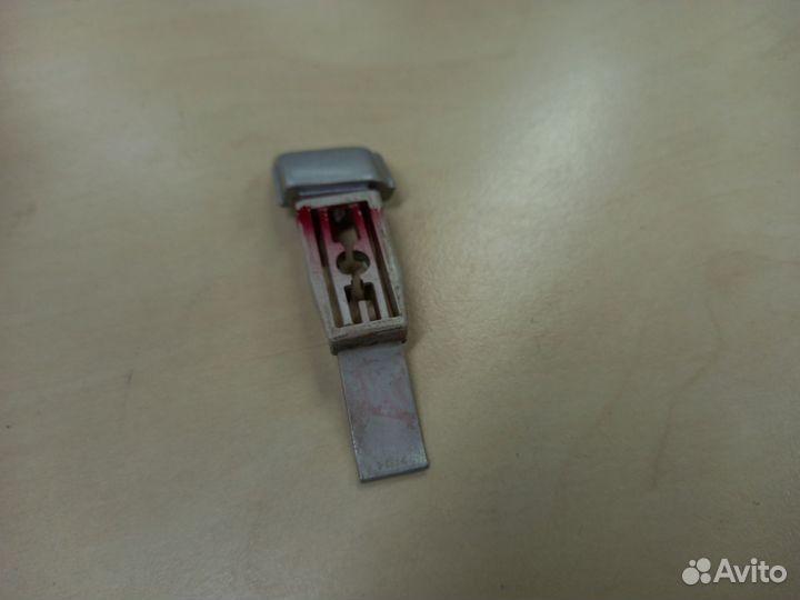 Защелка фиксатор молдинга крыши мазда RX8