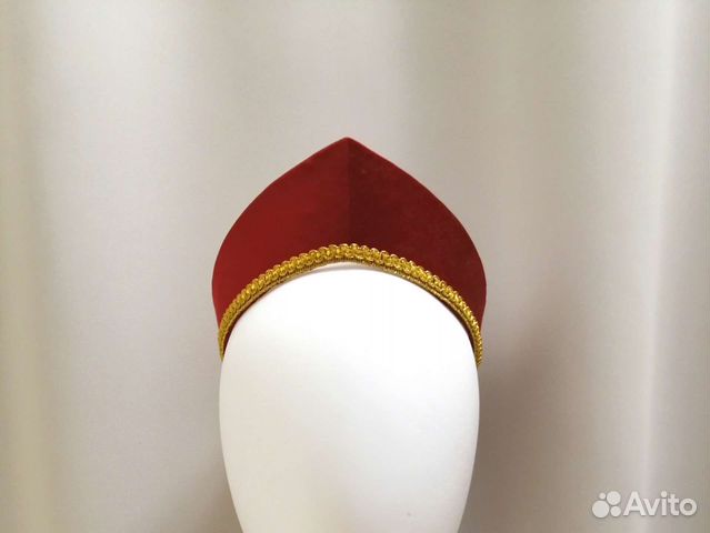 Кокошник современный