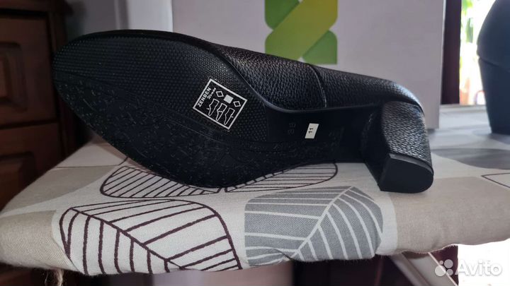 Туфли женские 38 размер