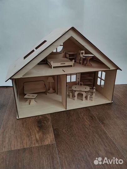 Парковка, Кукольный домик, Заправка