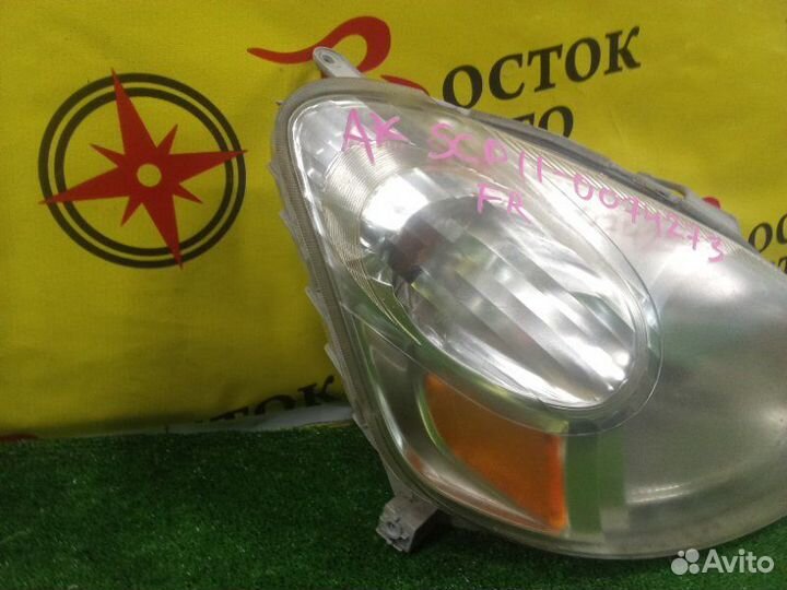 Фара передняя правая Toyota Platz SCP11-0074273