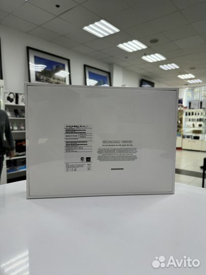 Macbook air 15 m2 8 256 gb