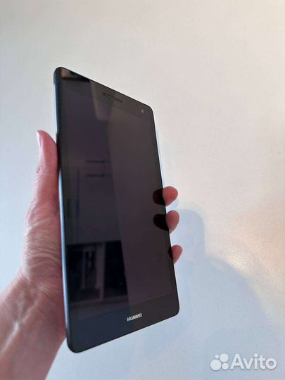 Планшет Huawei BG2-U01 + Чехол