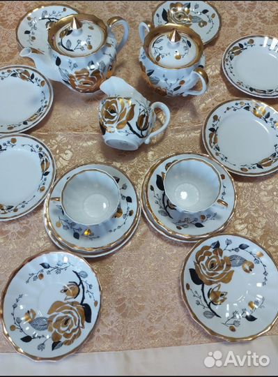 Остатки чайного сервиза