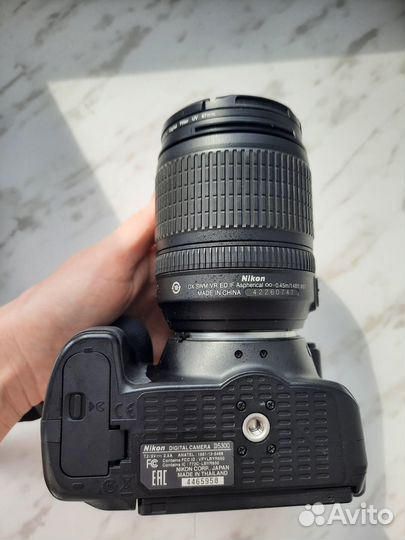 Комплект Nikon D5300, объектив Kit18-105мм