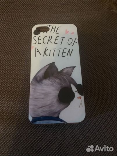 Чехол на iPhone SE