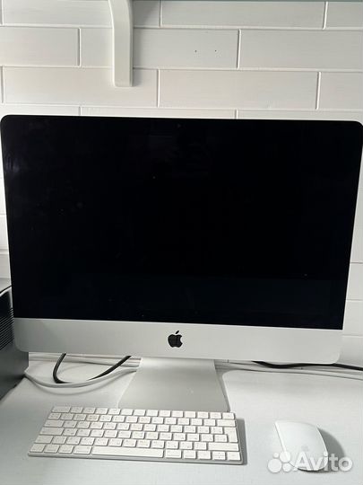Apple iMac 21.5-inch, 2017