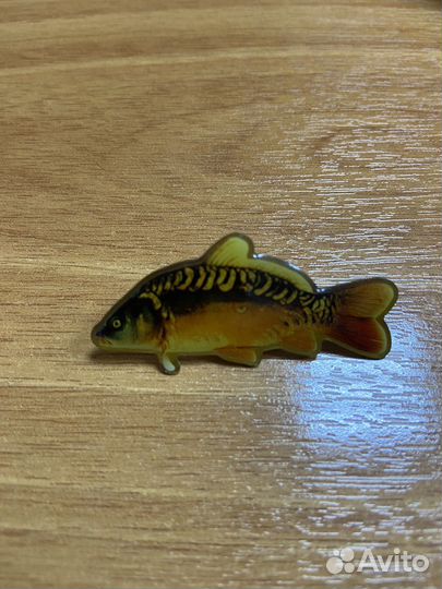 Значок карп