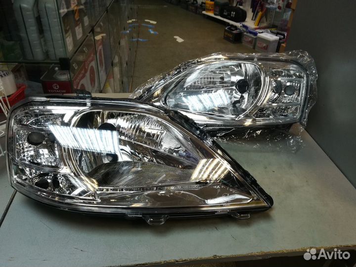 Фары LADA largus renault logan