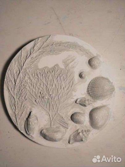 Гипсовое панно барельеф