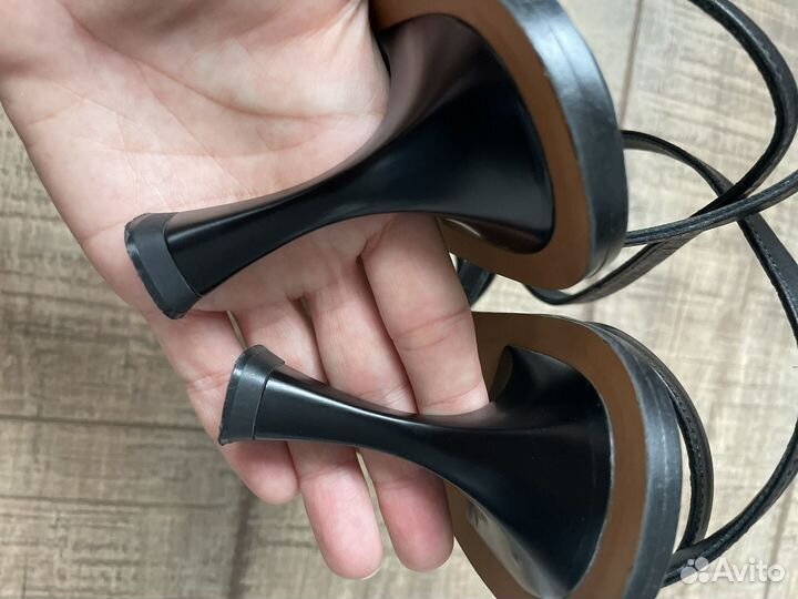 Босоножки Massimo dutti