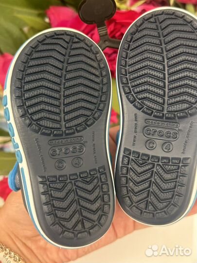 Сандали Crocs C4