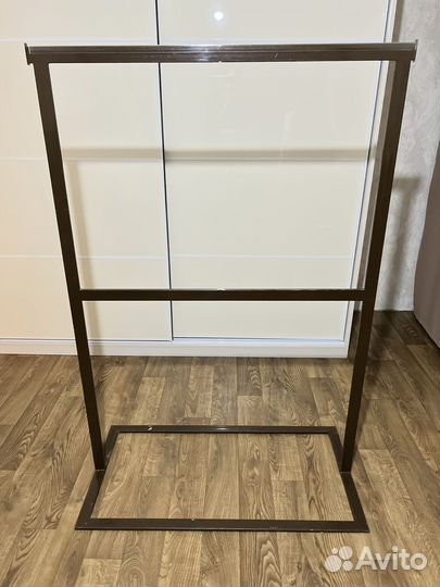 Вешалка для одежды