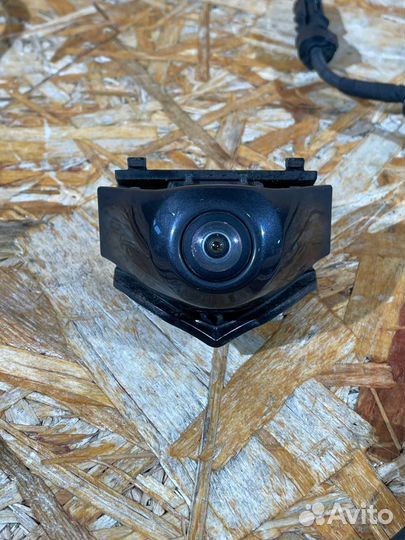 Камера передняя кругового обзора Audi Q7 4m дорест