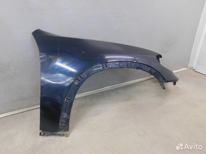 Крыло переднее правое BMW X5