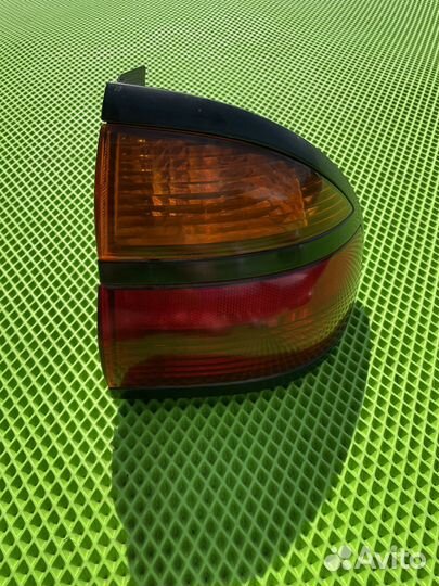 Фонарь правый рено лагуна 1