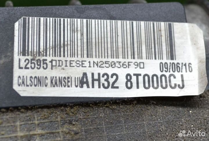 Интеркулер Land Rover Дискавери 4 3.0 TDV6